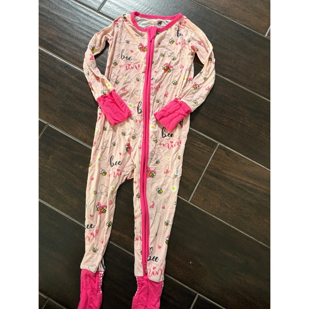 Bam & Stitch Bee Mine Bamboo Viscose Zipper Sleeper Pink 12-18 Months